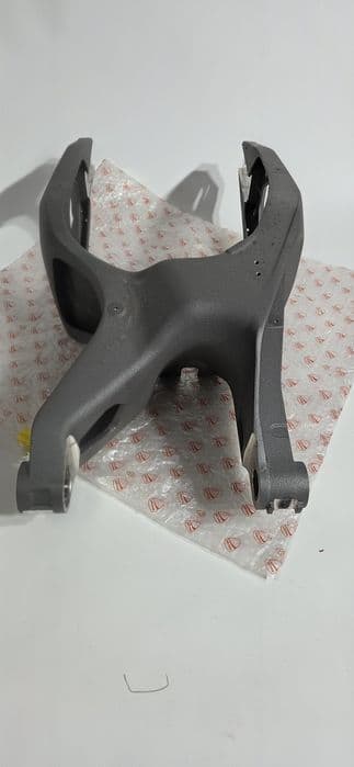 Ducati Panigale Streetfighter V4 25- wahacz Swingarm