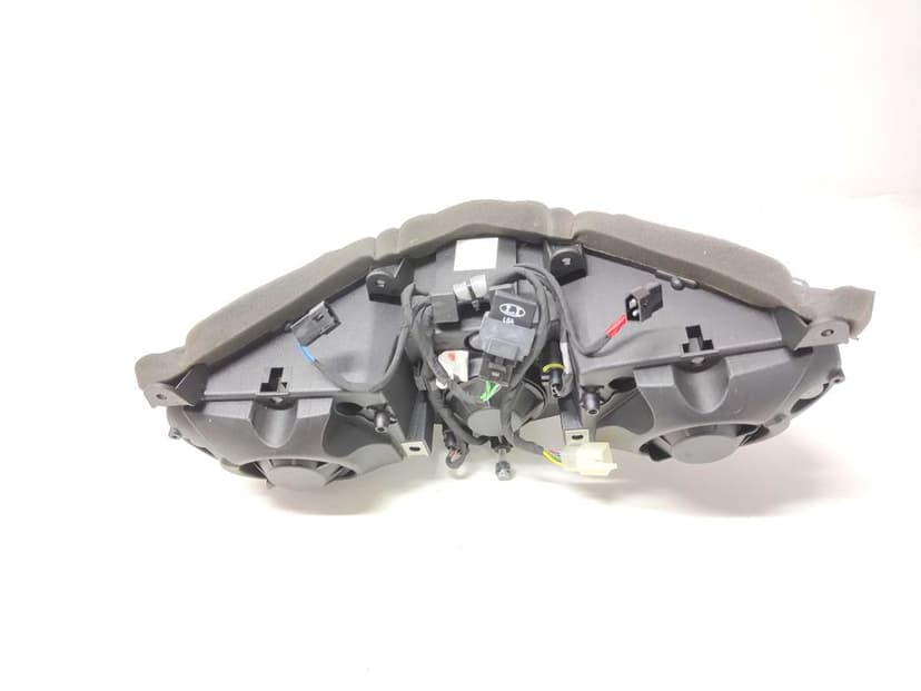 APRILIA TUONO 125 Reflektor Lampa Przednia Przód