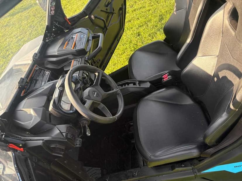 Can-Am Maverick Can-Am Maverick  Trail  800  Model  2019 roku stan bardzo dobry