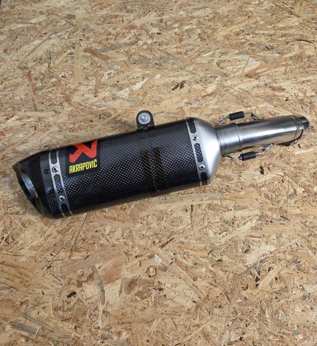 Tłumik Akrapovic Suzuki Gsxr 600 750