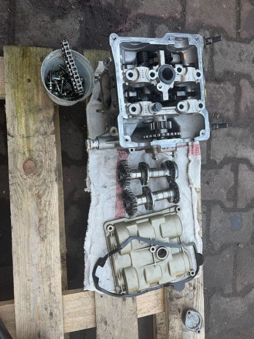 Głowice silnika Ducati Panigale 1199 s