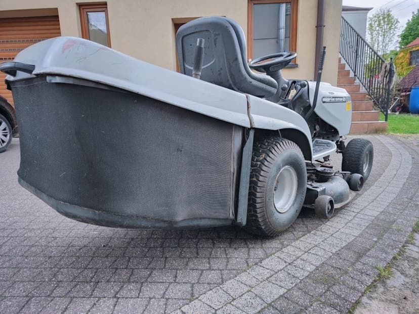 DUŻY•TRAKTOREK•KOSIARKA• Husqvarna •SUPER•STAN•po serwisie gotowy do pracy
