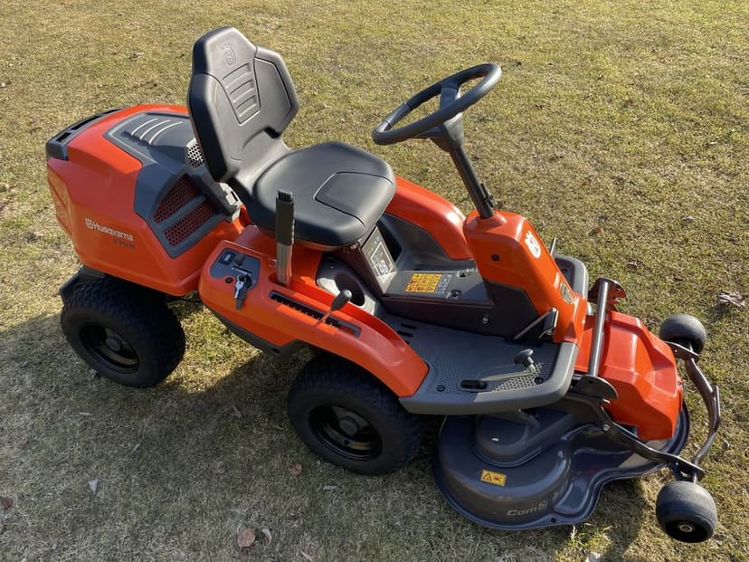 Husqvarna R214 TC traktorek kosiarka 2023r 13h pracy jak NOWY! Demo!