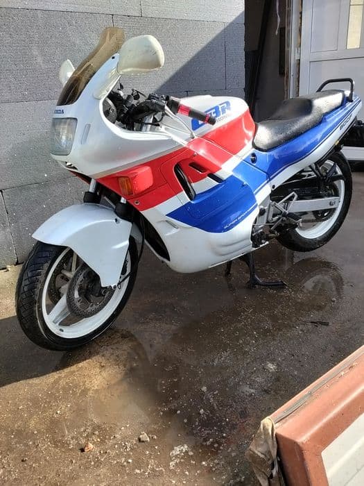 Sprzedam Honda CBR