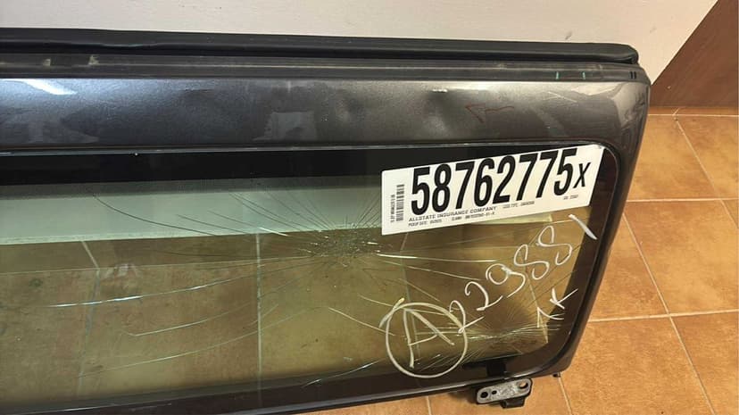 Jeep Wrangler JL 18- Ramka przedniej szyby czołowa ramka