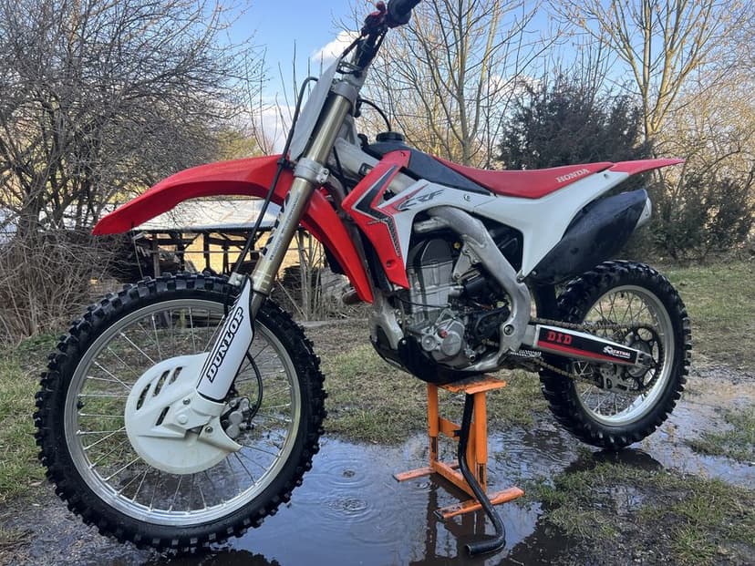 Honda Crf 450 R zadbana ZAMIANA