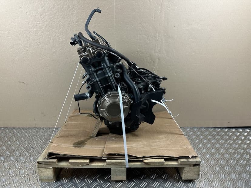 Honda CB 650 R Silnik RH15E - 2024! 1 tys km ! Engine ! Jak nowy !