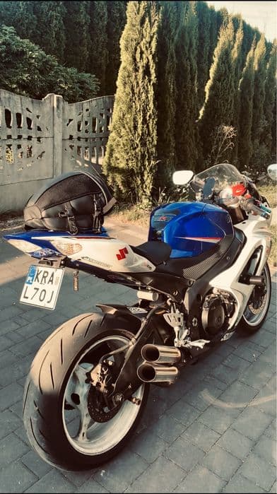 Suzuki  GSXR-1000 k7