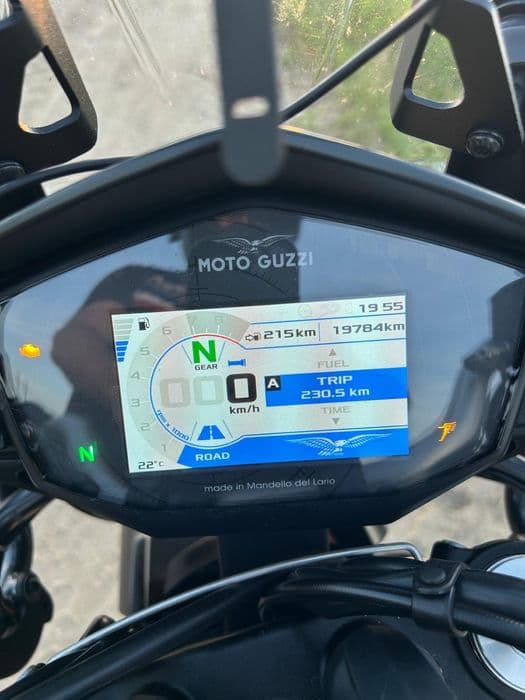 Moto Guzzi V85 TT 2021 | 20 000 km | Arrow | BoosterPlug | nowe opony