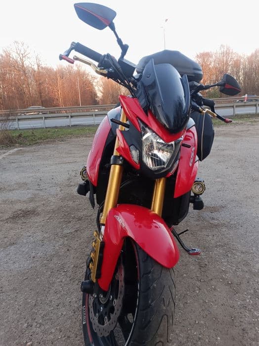 Suzuki Gsx-s750 2020 od motocyklistki