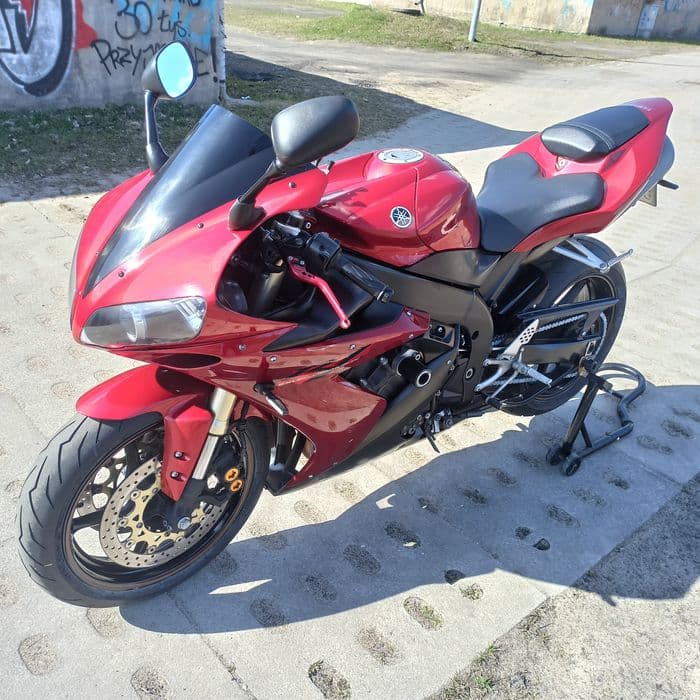 YAMAHA R1 RN12 1000cc 180km