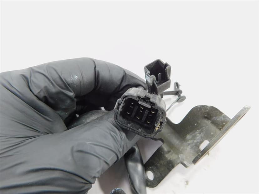 PRZEŁĄCZNIK PRAWY PRZÓD KAWASAKI ZX-10R 1000 NINJA 04-05 460910114