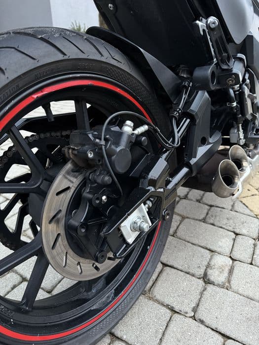 Motobi 125 (mt,z,gsx-s) Naked