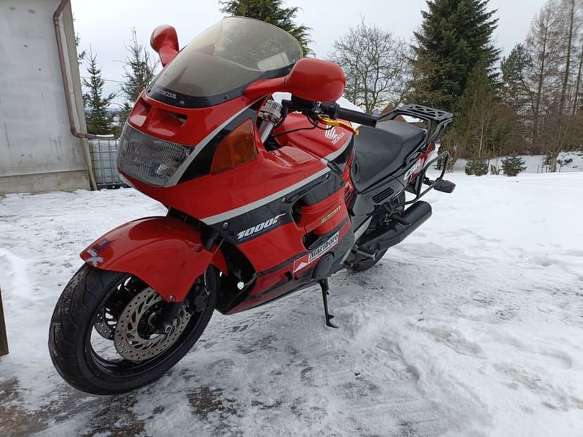 Honda CBR 1000f pierwszy właściciel