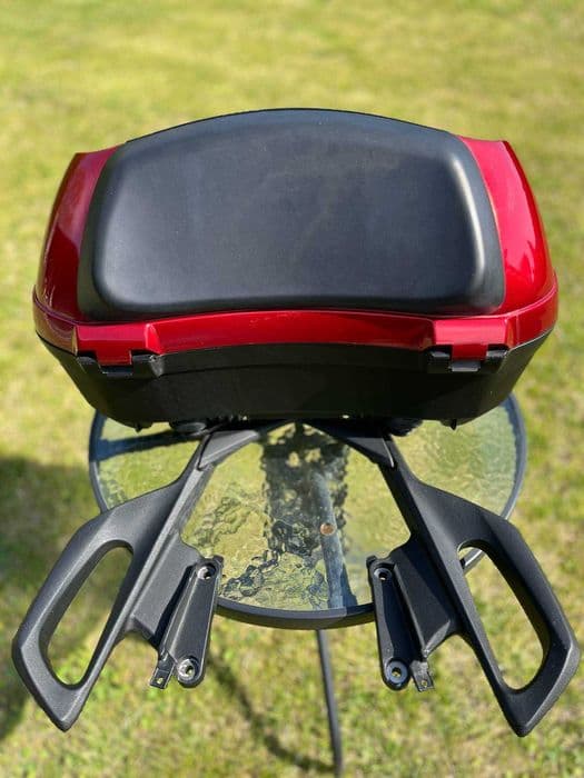 Kufer centralny Honda VFR1200f