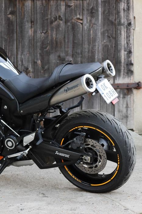 Yamaha MT-01 RP18 2008 Akrapovic Carbon Ceramika Grafen Rizoma ZAMIANA