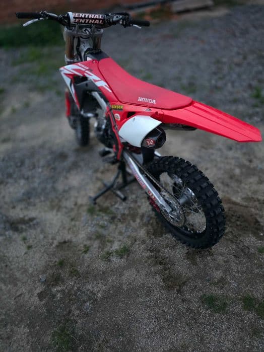 Honda CRF 450R 2018 – 70 mth, bardzo zadbana Yoshimura RS9