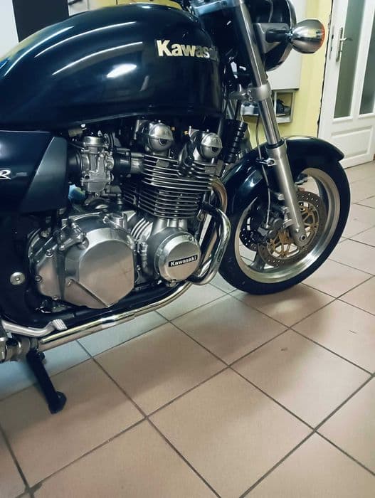 Kawasaki zaphyr 750