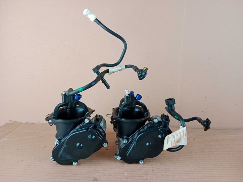 Ducati Panigale 959 Przepustnice Przepustnica Wtryski TPS Czujnik 16+