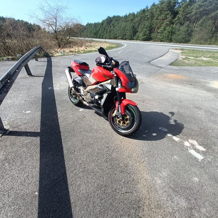 Aprilia tuono Zamiana na Turystyka lub choppera