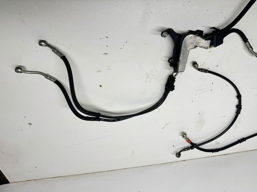 Ducati Monster 821 Przewody Hamulcowe Przód Tył Komplet