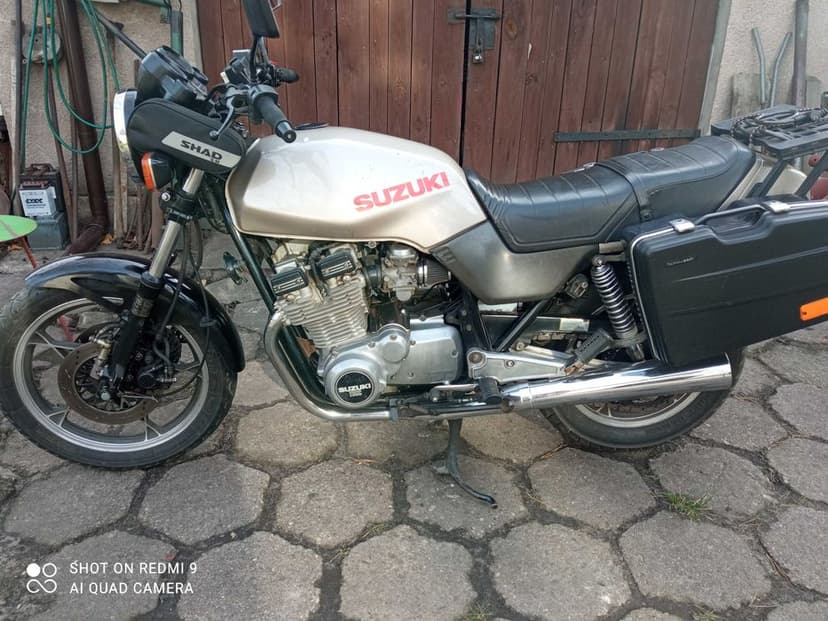 Motocykl Suzuki GSX 1100e