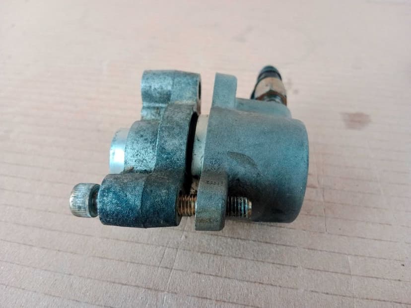 Aprilia Tuono RSV 1000 Mille Wysprzęglik Sprzęgła 02-05