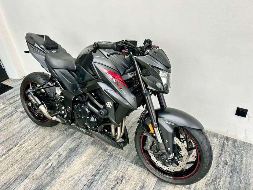 Suzuki GSX-S 750, Sprowadzony,Super Stan,Dodatki*