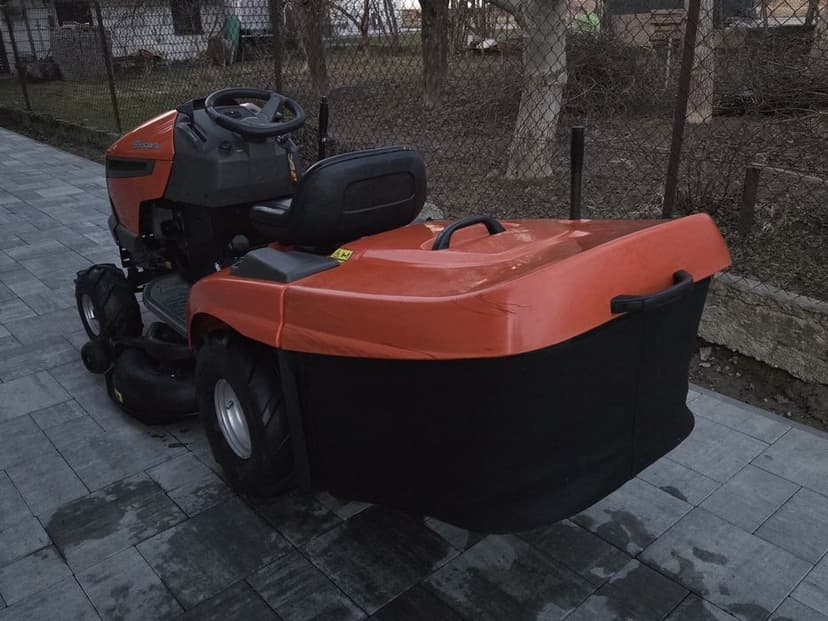 Traktorek kosiarka Husqvarna