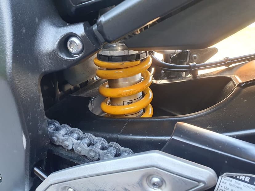Yamaha FZ1 Fazer 2009 ABS Ohlins Quickshifter Scorpion 2 Mapy