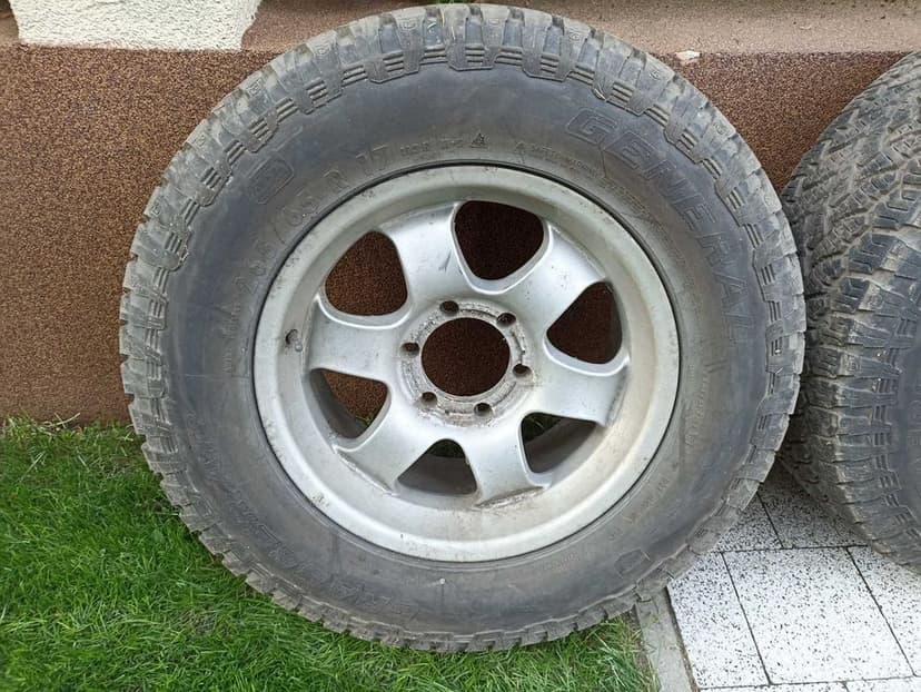 Koła terenowe 265/65 R17 Grabber AT3 Toyota Land Cruiser Hilux 6x139,7