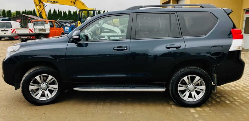 Toyota Land Cruiser 3.0 D-4D 2010 zadbana najbogatsza wersja!