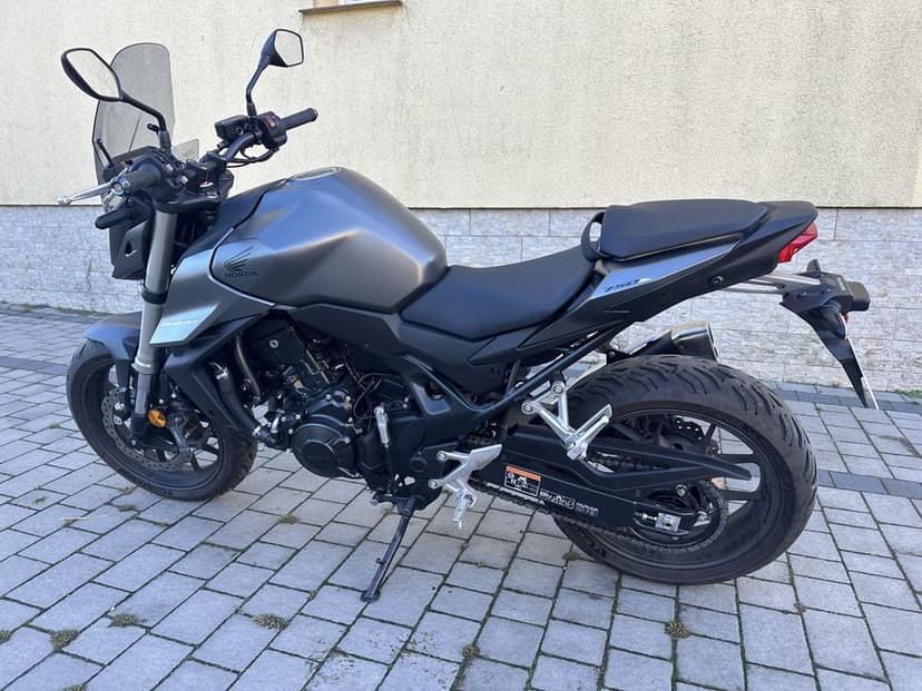 Honda CB 750 Hronet A2