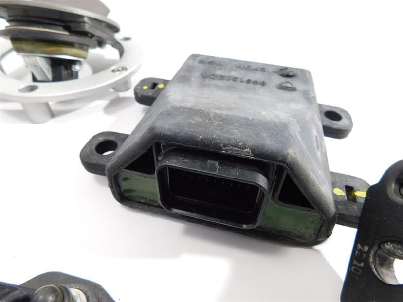 KOMPUTER STACYJKA ZAMEK MODUŁ DUCATI MONSTER 937 21-25 U-11 28643341C