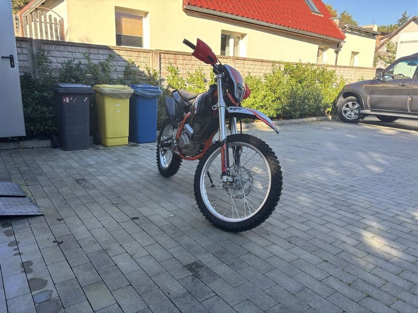 Motocykl Kayo K2 PRO rocznik 2025