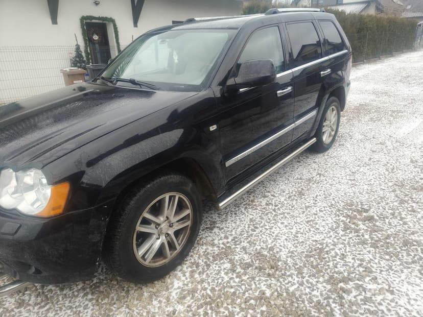 Jeep Grand Cherokee Overland Hak