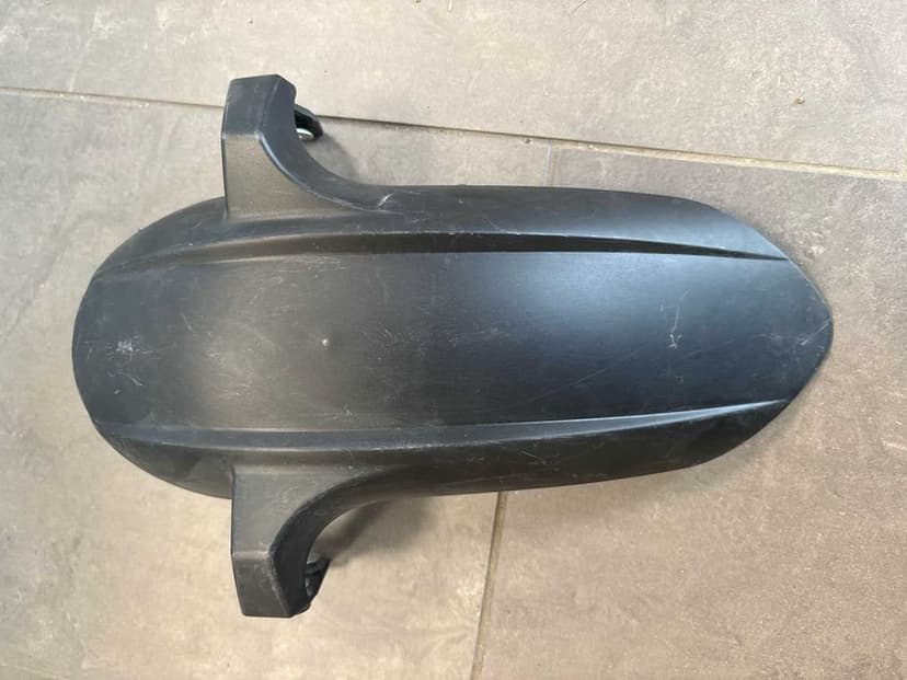 Błotnik przedni Nadkole Yamaha WR125, 2009-14 [1.1]