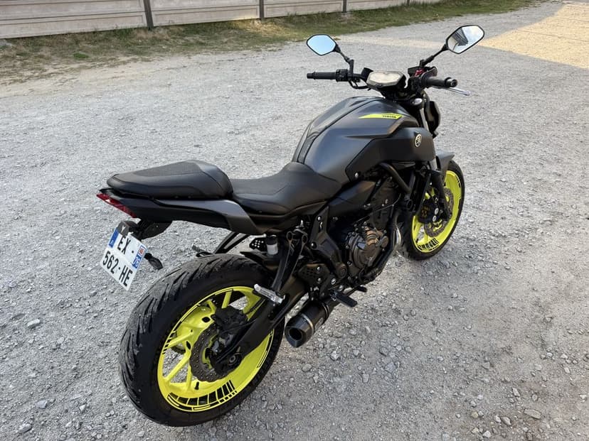 Yamaha MT07 Fluo 2018 A2 35kW Arrow Bagster Niski przebieg Transport