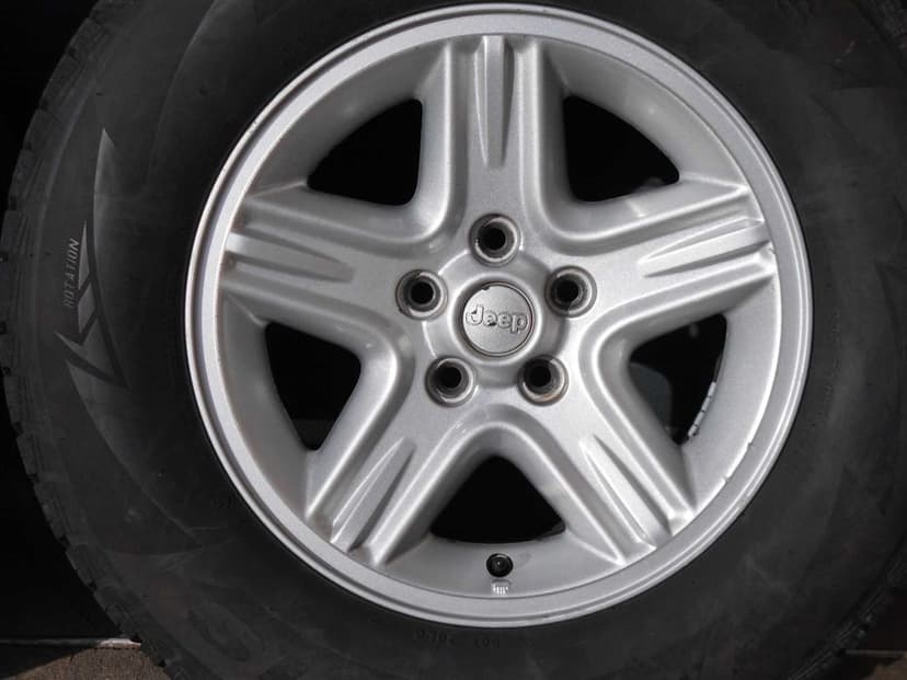Koła 16 5x114,3 Oryg Jeep Liberty Cherokee KJ aluminiowe wielosezonowe