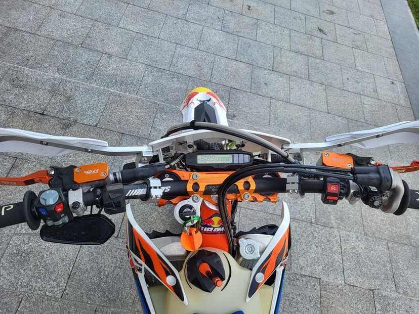 KTM EXC 450 Six Days 2017 – Supermoto – Stan idealny, 1883km przebiegu