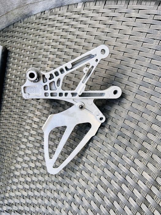 Honda cbr f4i sety lusterka lewy prawy stopki pasażera podnózki