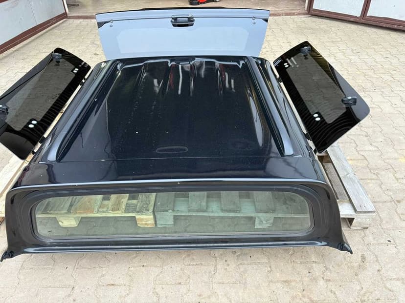 Zabudowa paki hardtop Toyota Hilux 2015/2021 Orginał