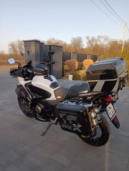 Honda VFR 1200 crosstourer stan idealny
