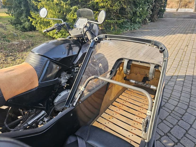 Suzuki GSX 750E olejak z koszem