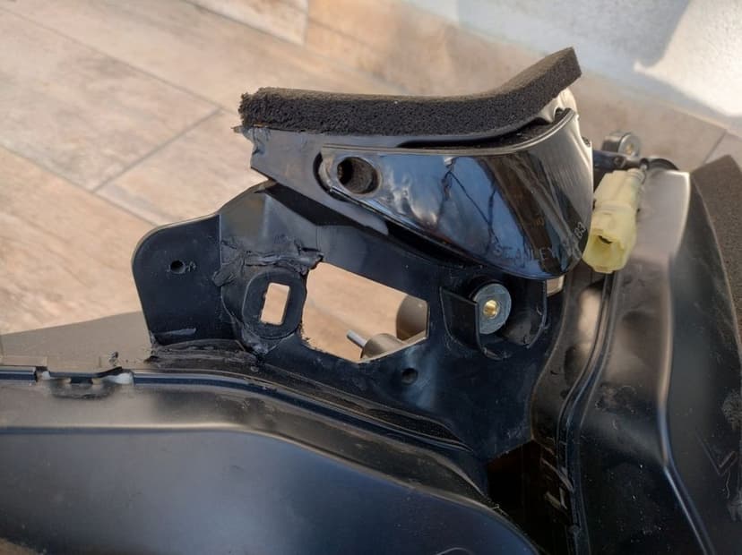 Reflektor lampa honda CBR sc57