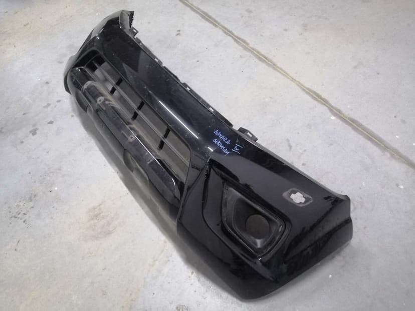 Zderzak przedni Nissan Navara IV Spryski