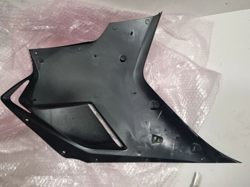 nowa owiewka osłona boczek pokrywa czasza ducati 1098 1198s 480.3.229