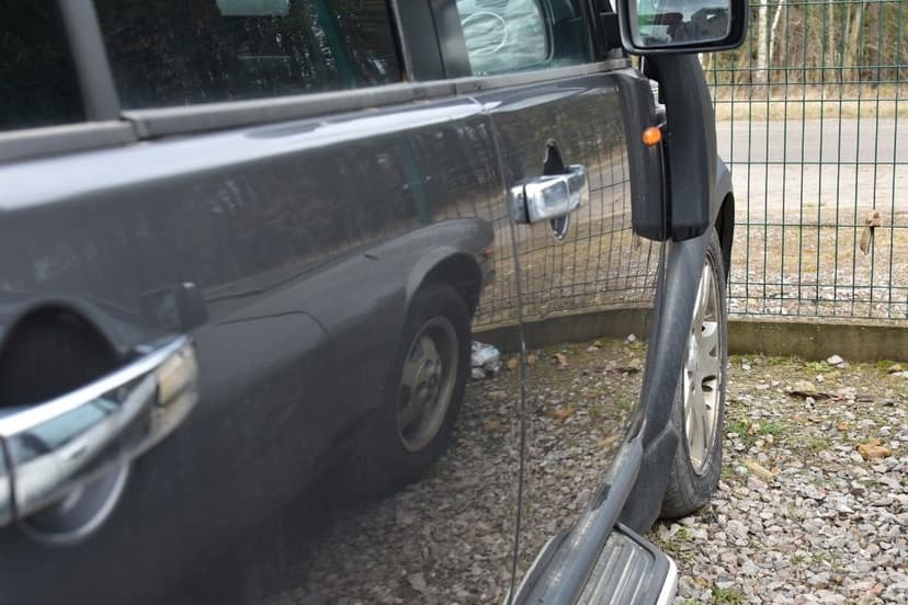 Drzwi prawy tył Land Rover Discovery 3 LRC659