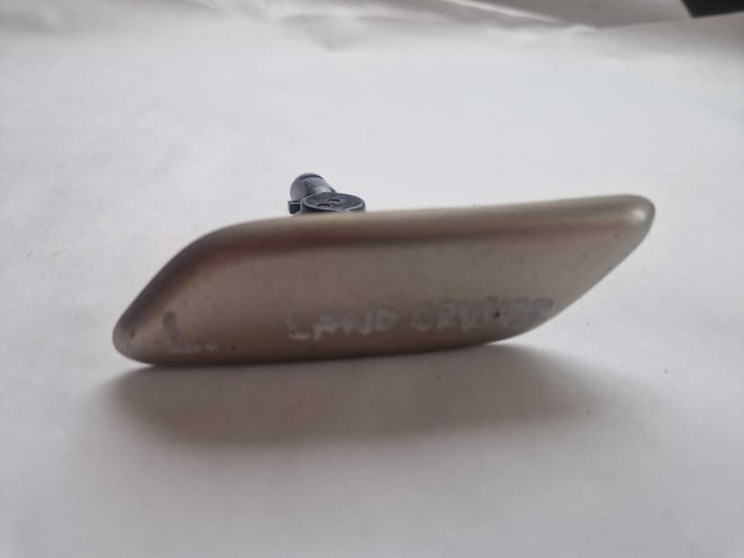 Toyota Land Cruiser zaślepka + spryskiwacz Oryginał L. lub P. 10-17r