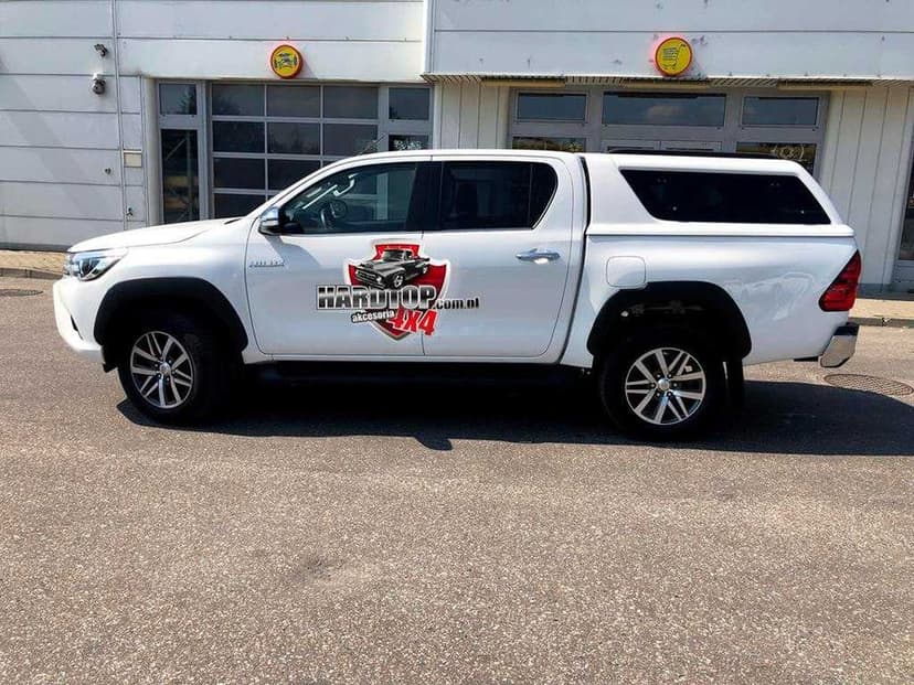 Zabudowa Toyota HILUX, hardtop, pickup